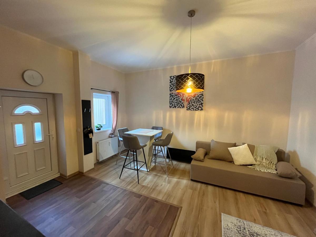 M&M Apartment, Free Parking Karlsbad Buitenkant foto